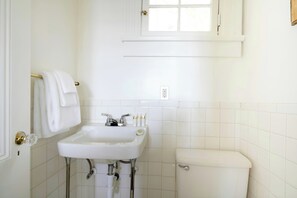 Room, 2 Queen Beds | Bathroom | Free toiletries, hair dryer, towels, soap