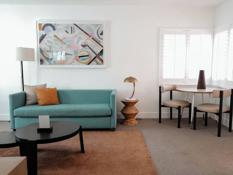 Suite, 1 King Bed with Sofa bed | Iron/ironing board, travel crib, WiFi, individually furnished