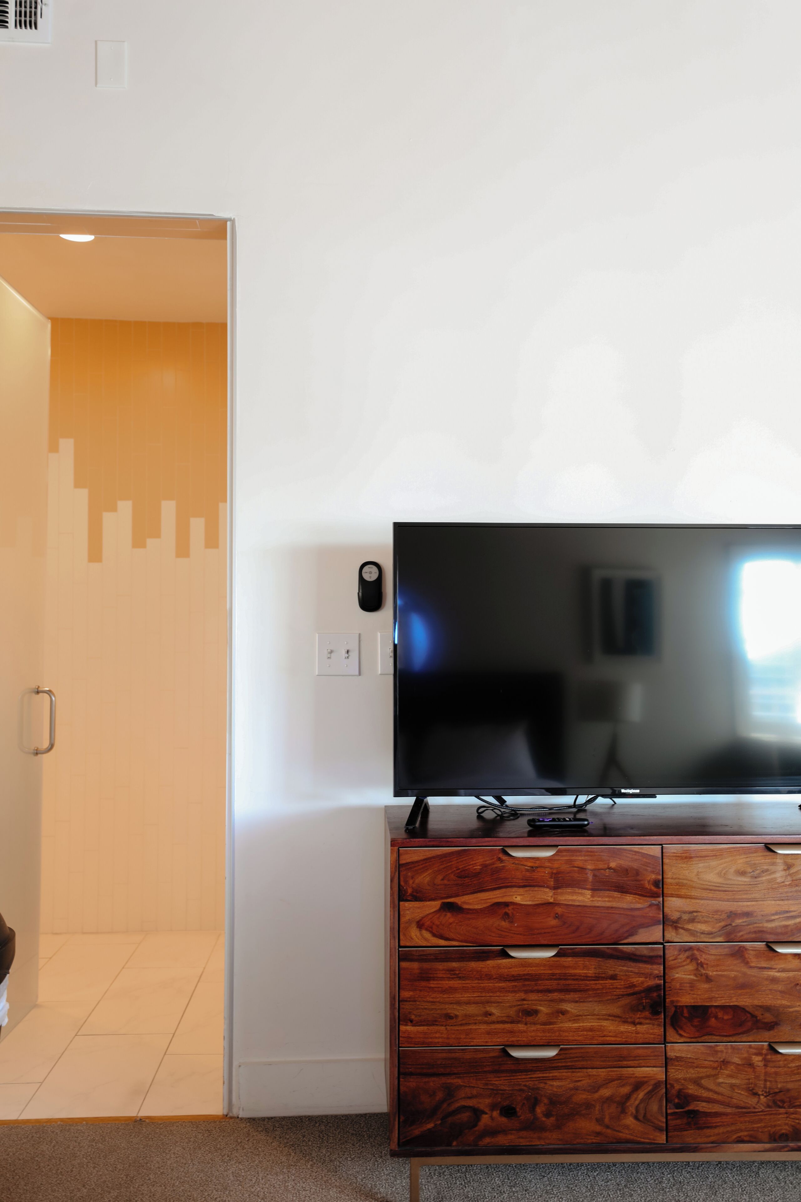 Standard Studio Suite, 1 Queen Bed | Iron/ironing board, travel crib, WiFi, individually furnished
