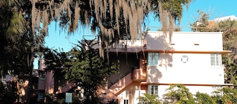 Suites by The Wellborn