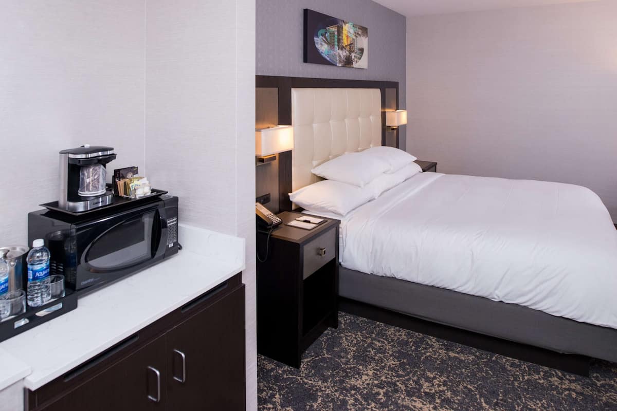 1 chambre, coffres-forts dans les chambres, bureau