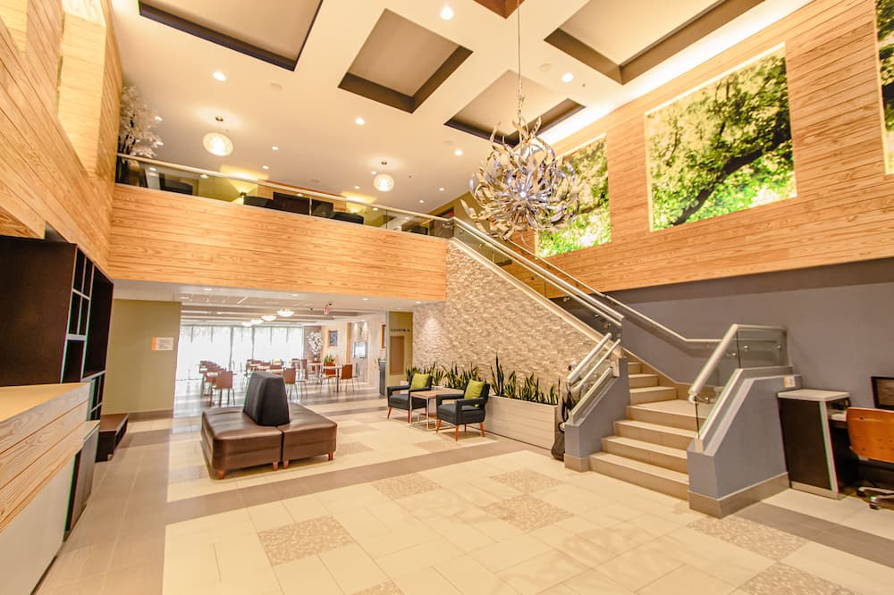 Days Inn & Suites by Wyndham Fort Myers Near JetBlue Park