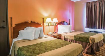 Econo Lodge Inn & Suites