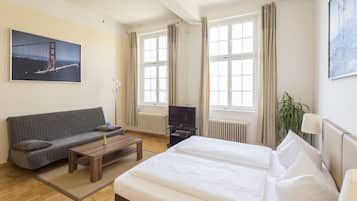Allergikerbettwaren, Bügeleisen/Bügelbrett, kostenloses WLAN, Bettwäsche