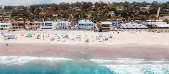 Del Mar Beach Hotel
