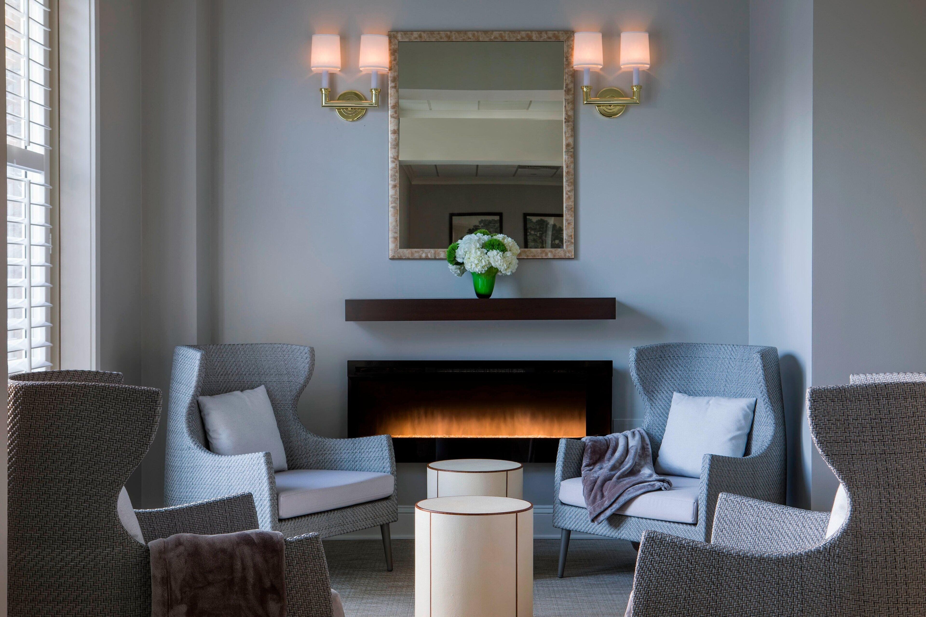 couples treatment room(s), sauna, hot tub, steam room, body treatments