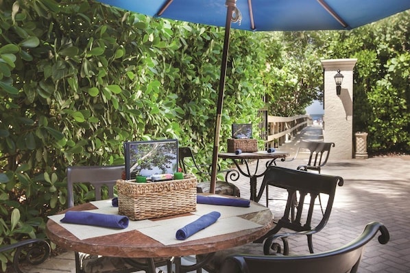 Frühstück, Mittagessen, Abendessen, Blick auf den Strand