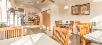 Americas Best Inns & Suites-lincoln City