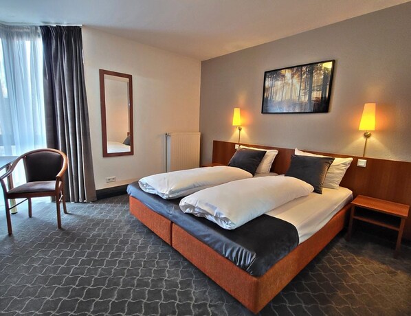 Double Room | Desk, blackout drapes, soundproofing, iron/ironing board
