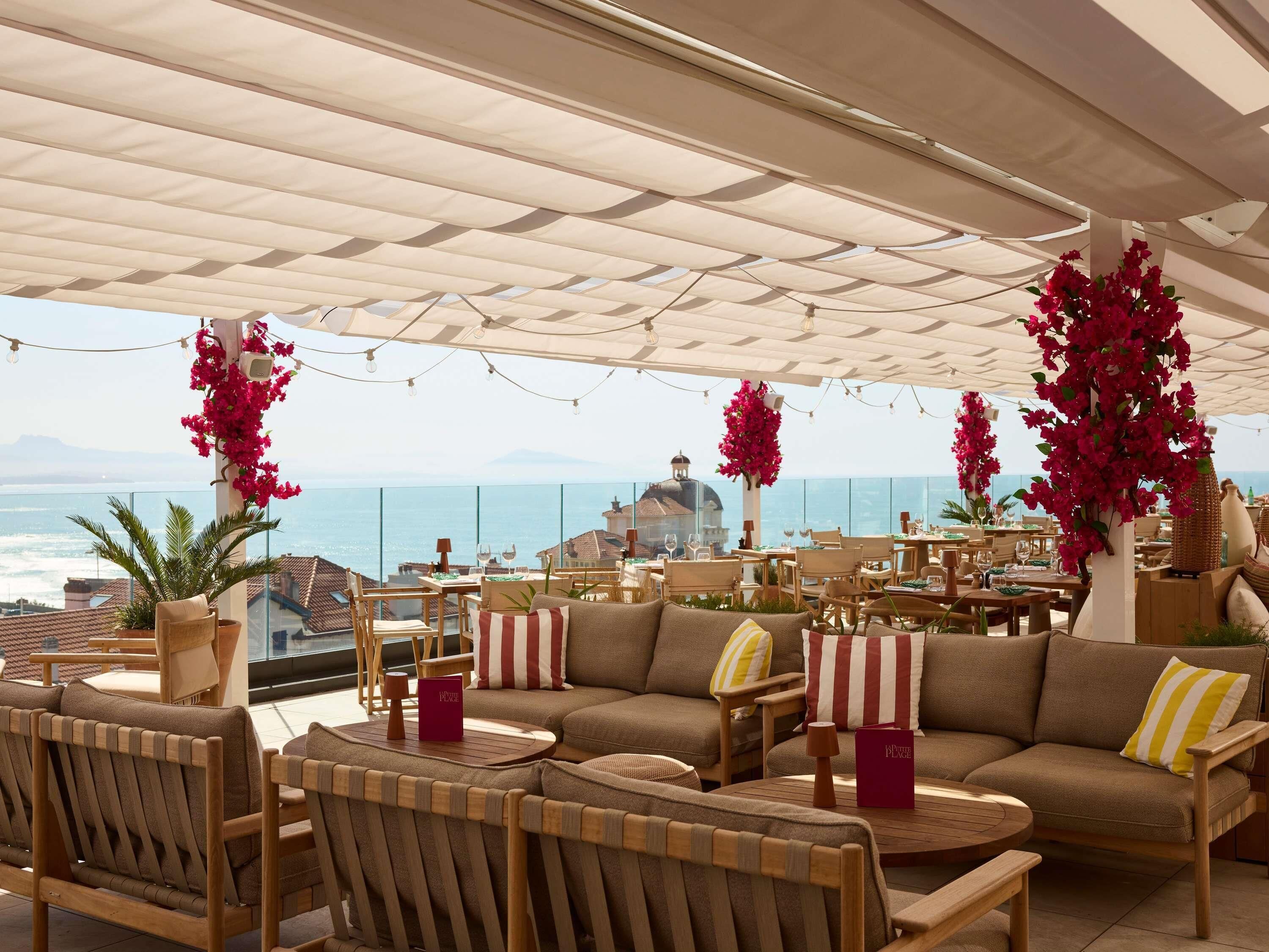 Bar (in der Unterkunft)