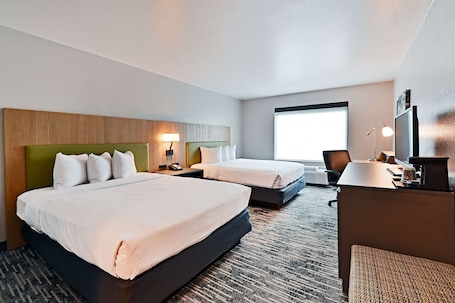 1 habitación, ropa de cama de alta calidad y escritorio