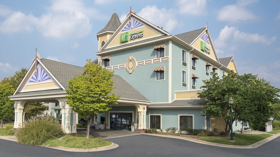 Holiday Inn Express Holland by IHG