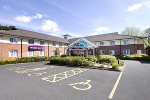 Exterior - Premier Inn Birmingham Hall Green (Birmingham)