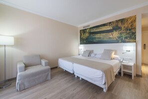 Classic Double Room, Sea View (2 Adults)