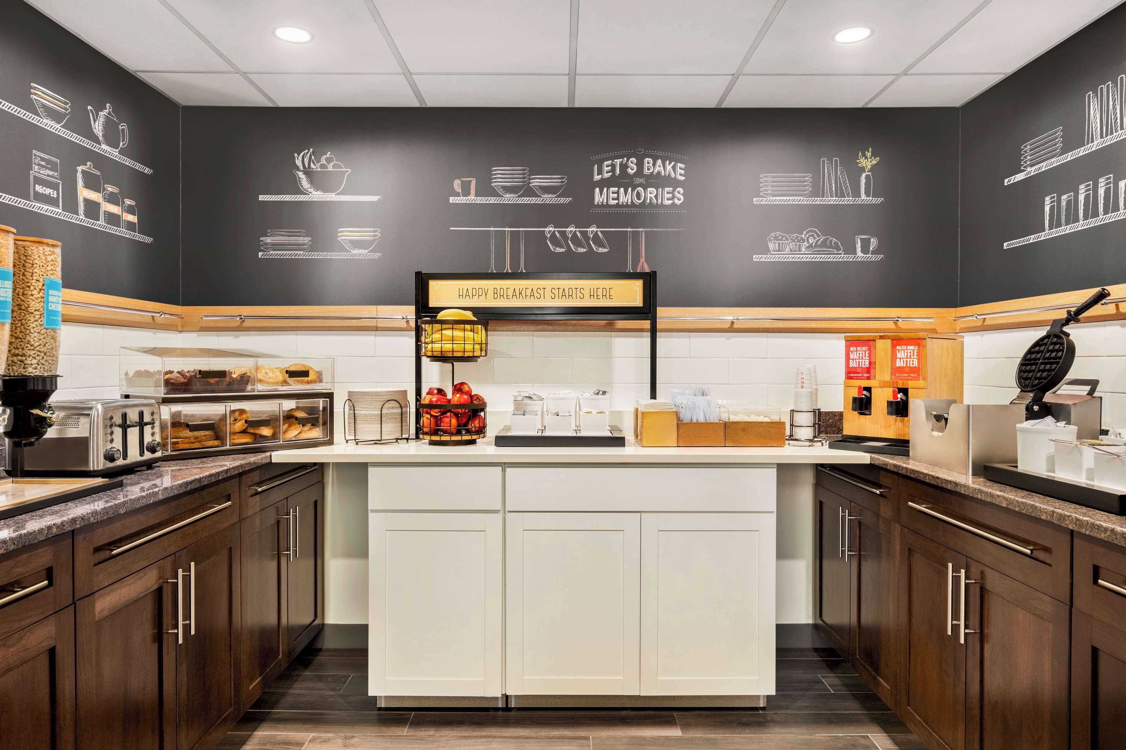 free buffet breakfast