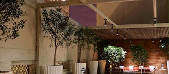 AC Hotel by Marriott New Orleans French Quarter