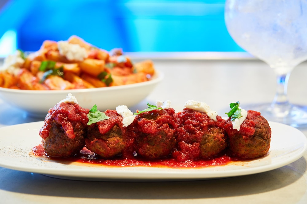 AC Hotel New Orleans French Quarter by null