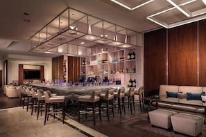 Lounge dans le hall