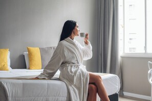 Deluxe Double or Twin Room | Down comforters, pillowtop beds, in-room safe, individually decorated - Midtown Boutique Hotel (Buenos Aires)