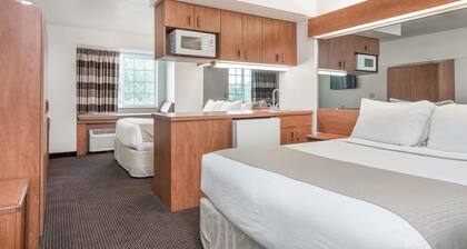 Microtel Inn & Suites by Wyndham Rice Lake