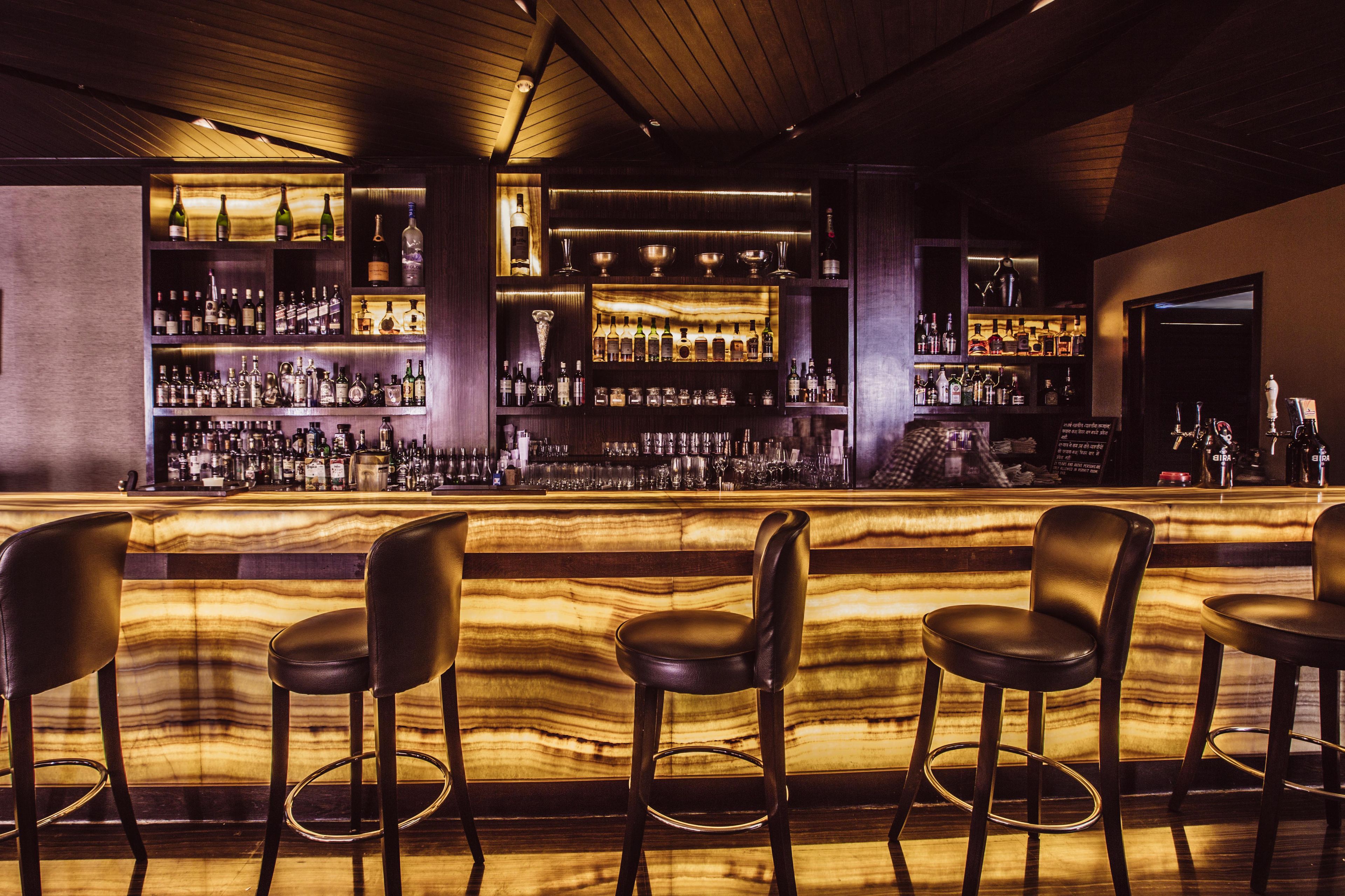 Bar lounge