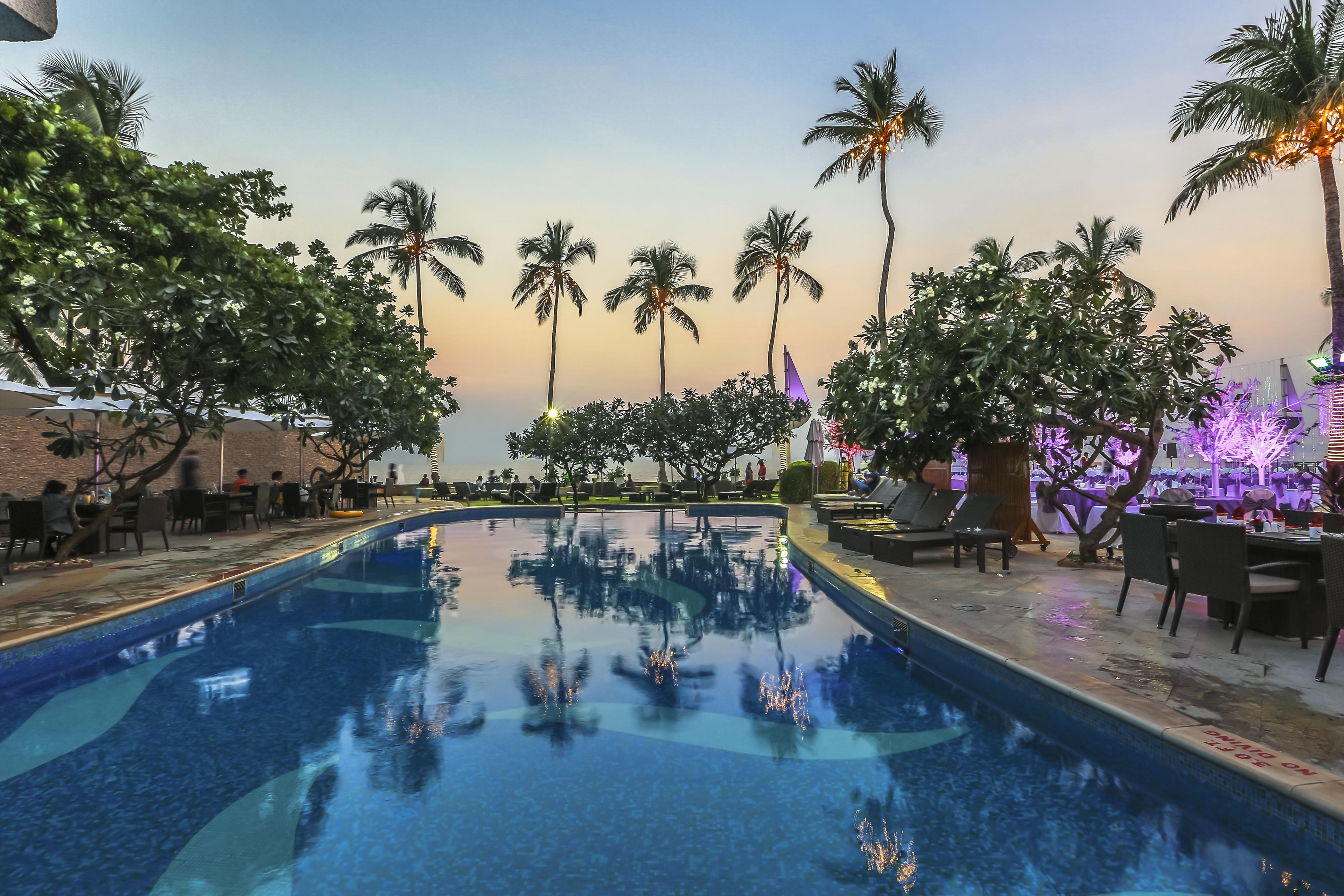 Photo - Sun N Sand Hotel Mumbai