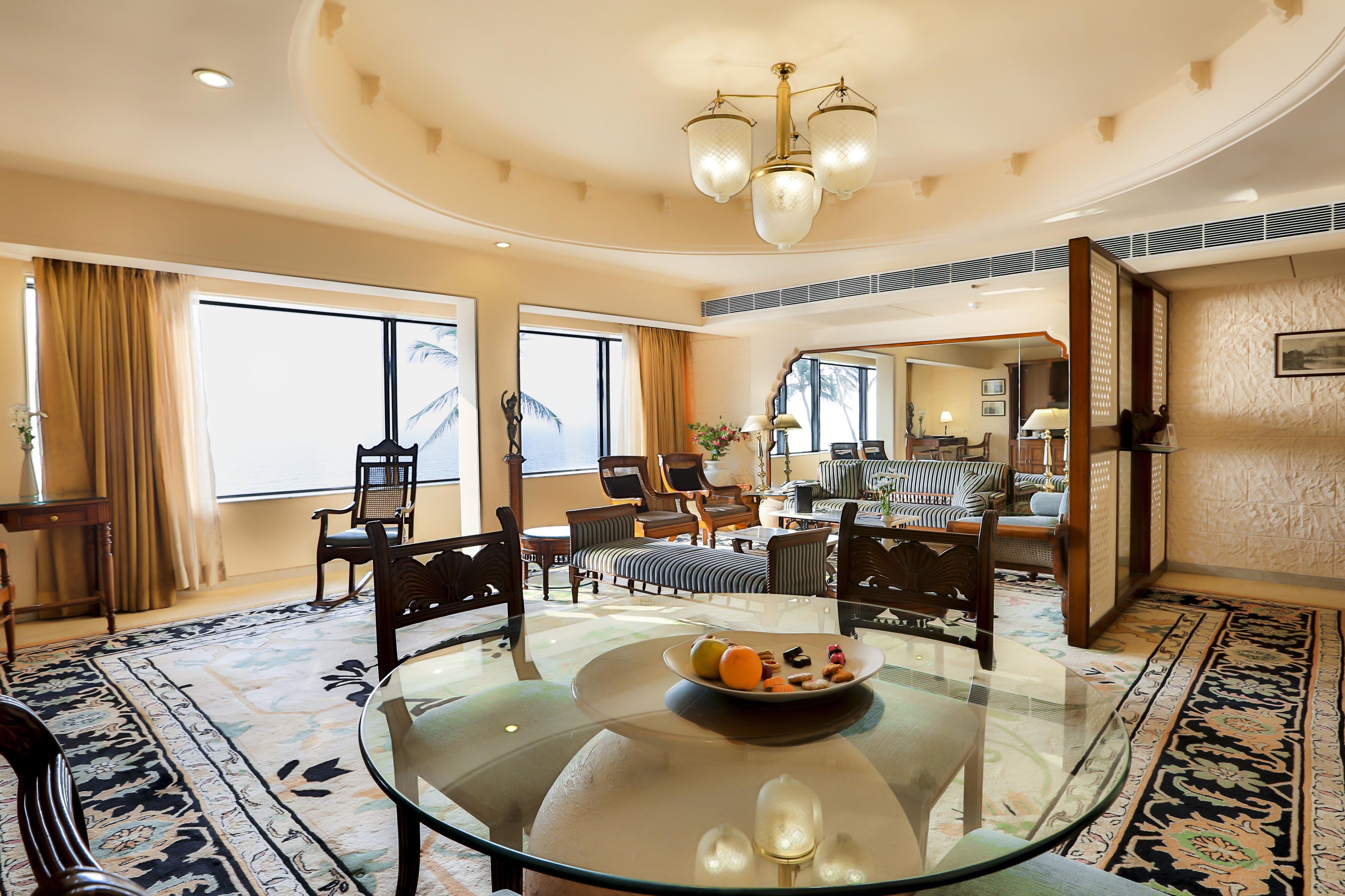 Photo - Sun N Sand Hotel Mumbai