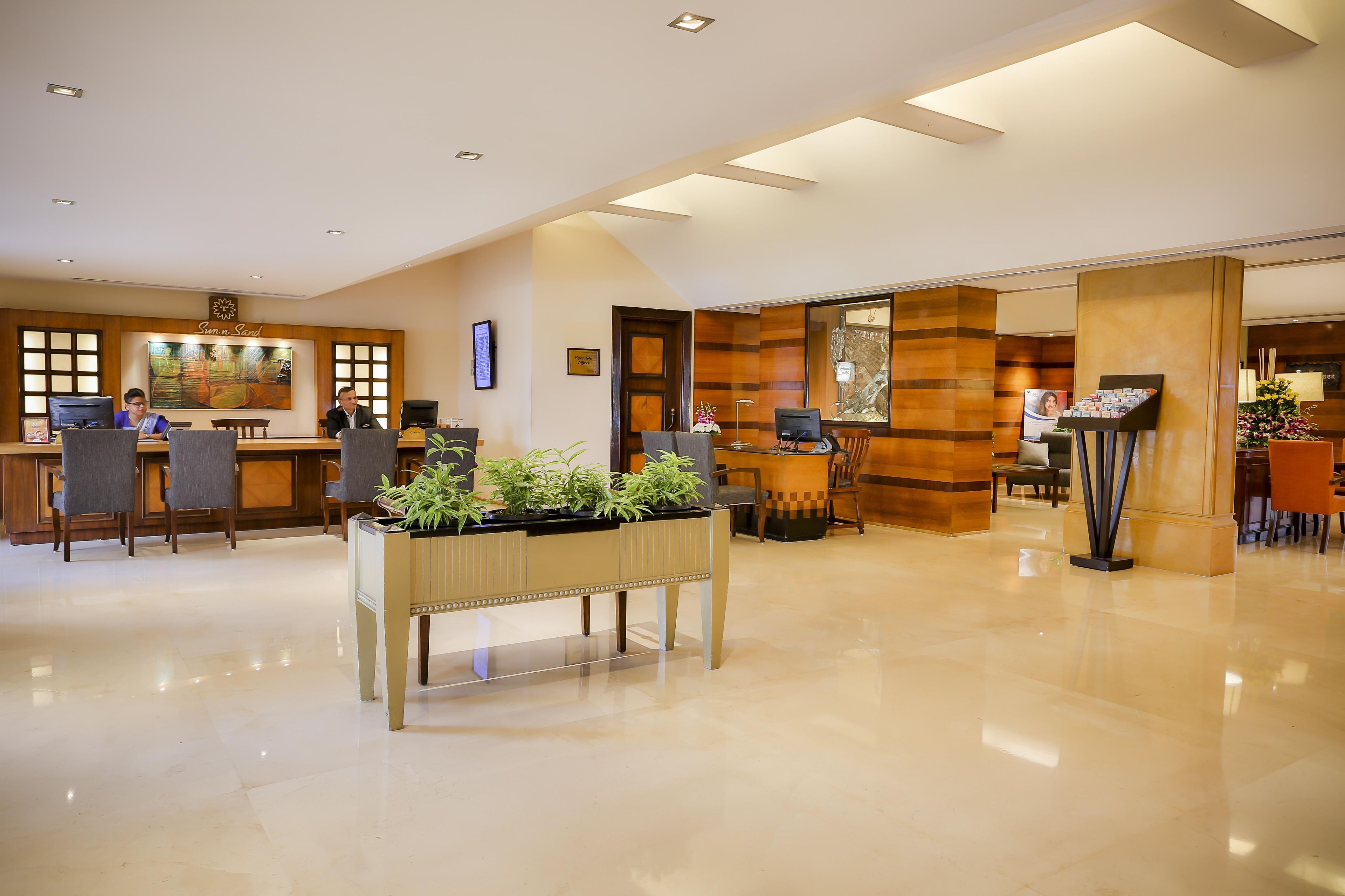 Photo - Sun N Sand Hotel Mumbai