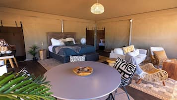 Glamping Tent - Families | Living area | TV