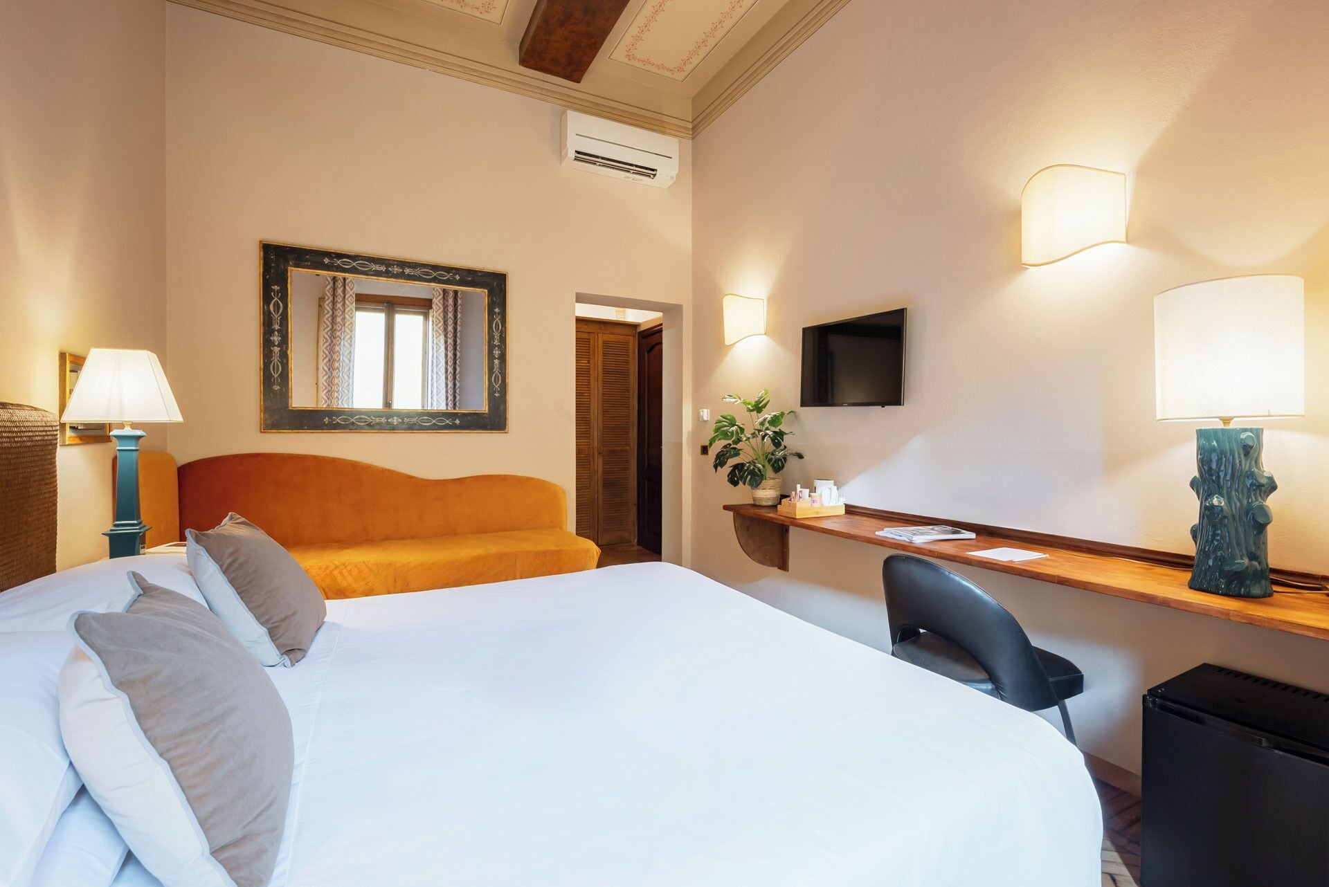 classic triple room | hypo-allergenic bedding, minibar, in-room safe, individually decorated