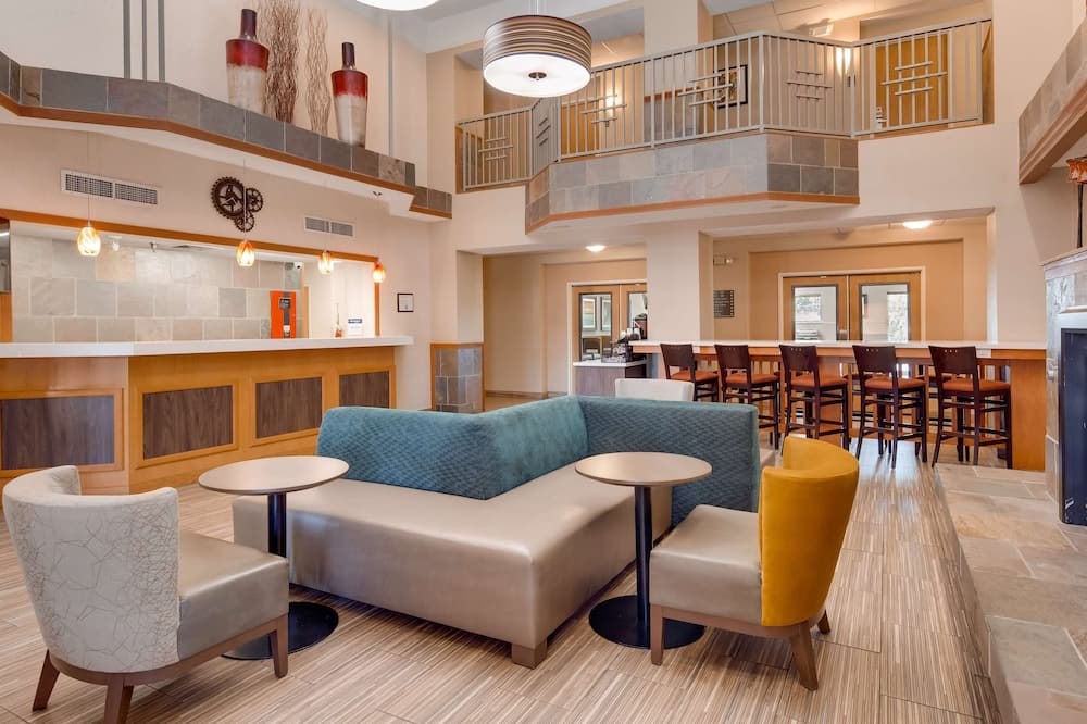 Best Western Plus Gateway Inn & Suites