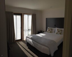 Blackout drapes, iron/ironing board, cribs/infant beds, free WiFi