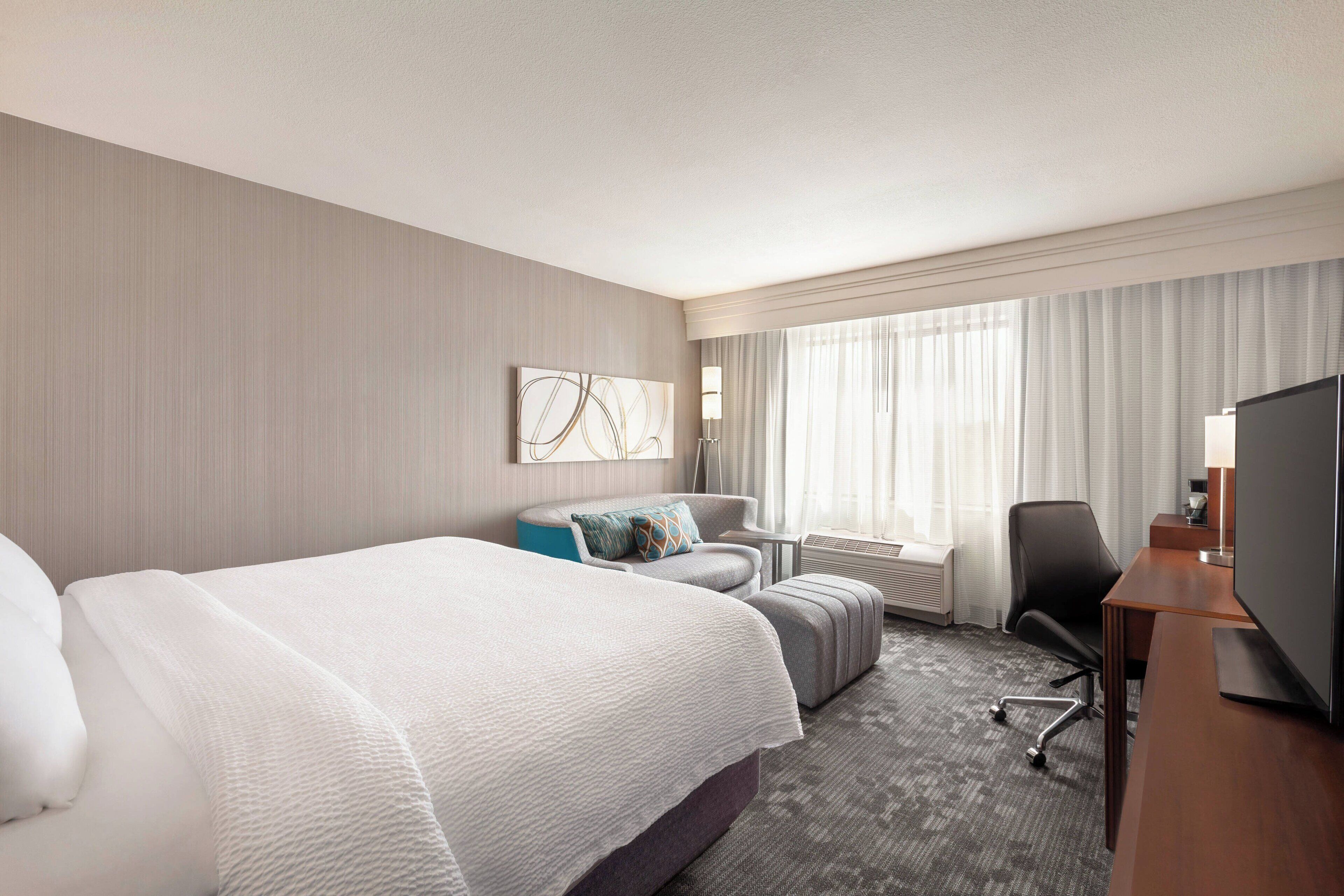 hypo-allergenic bedding, memory-foam beds, in-room safe, desk