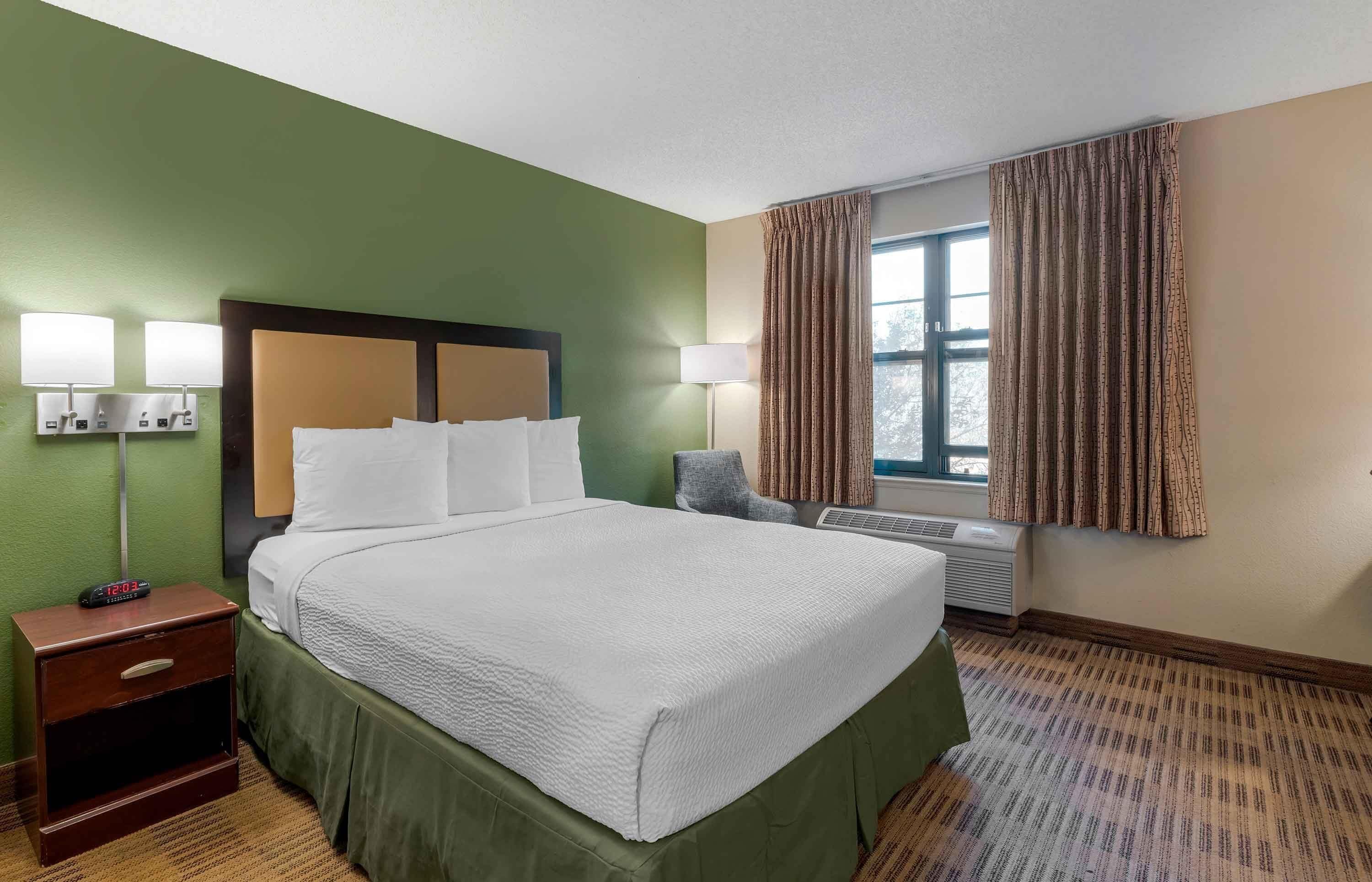 Studio, 1 Queen Bed, Accessible, Non Smoking