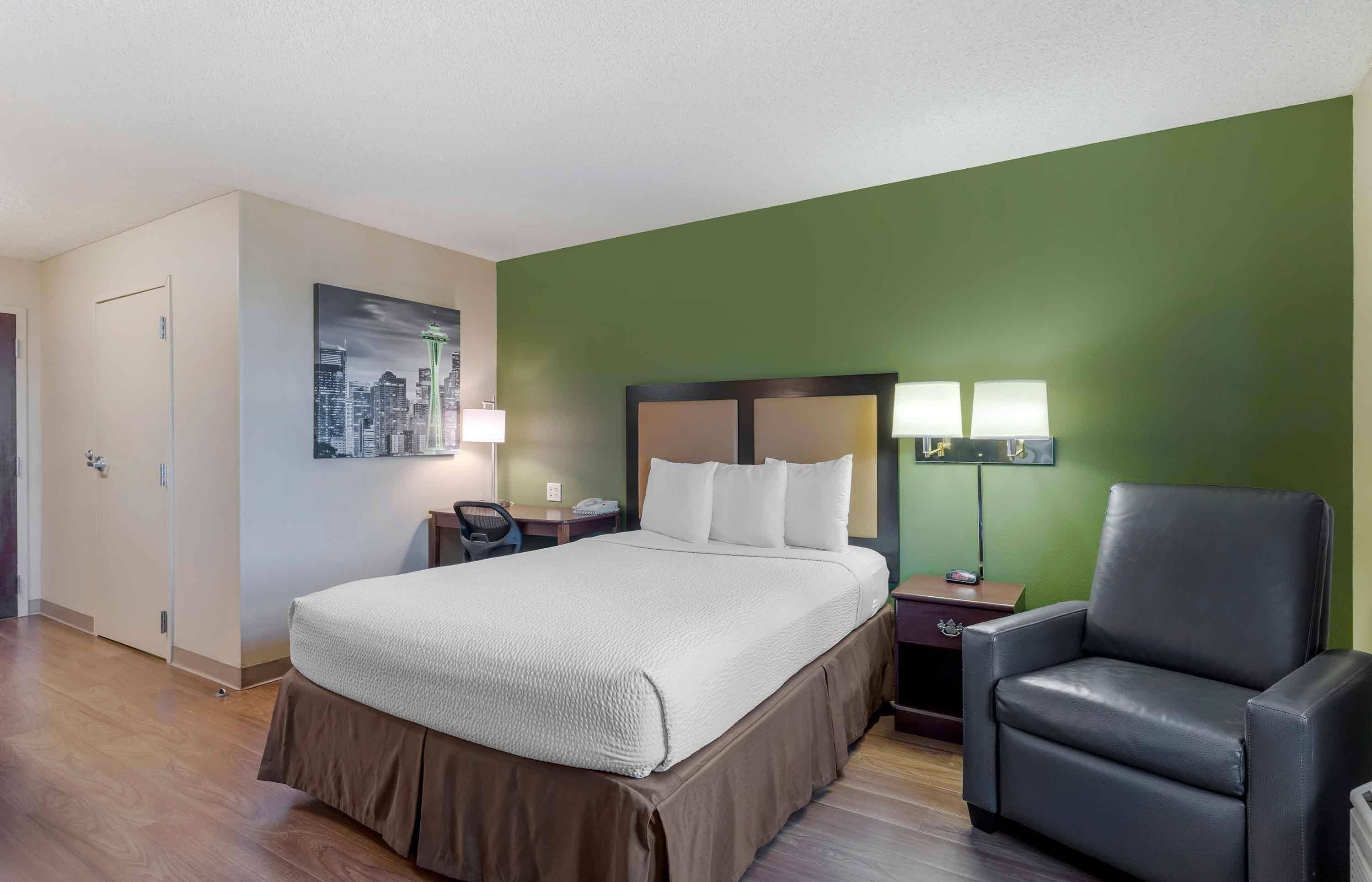 Studio, 1 Queen Bed, Non Smoking
