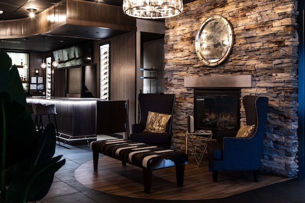 2 restaurantes; se sirven desayunos