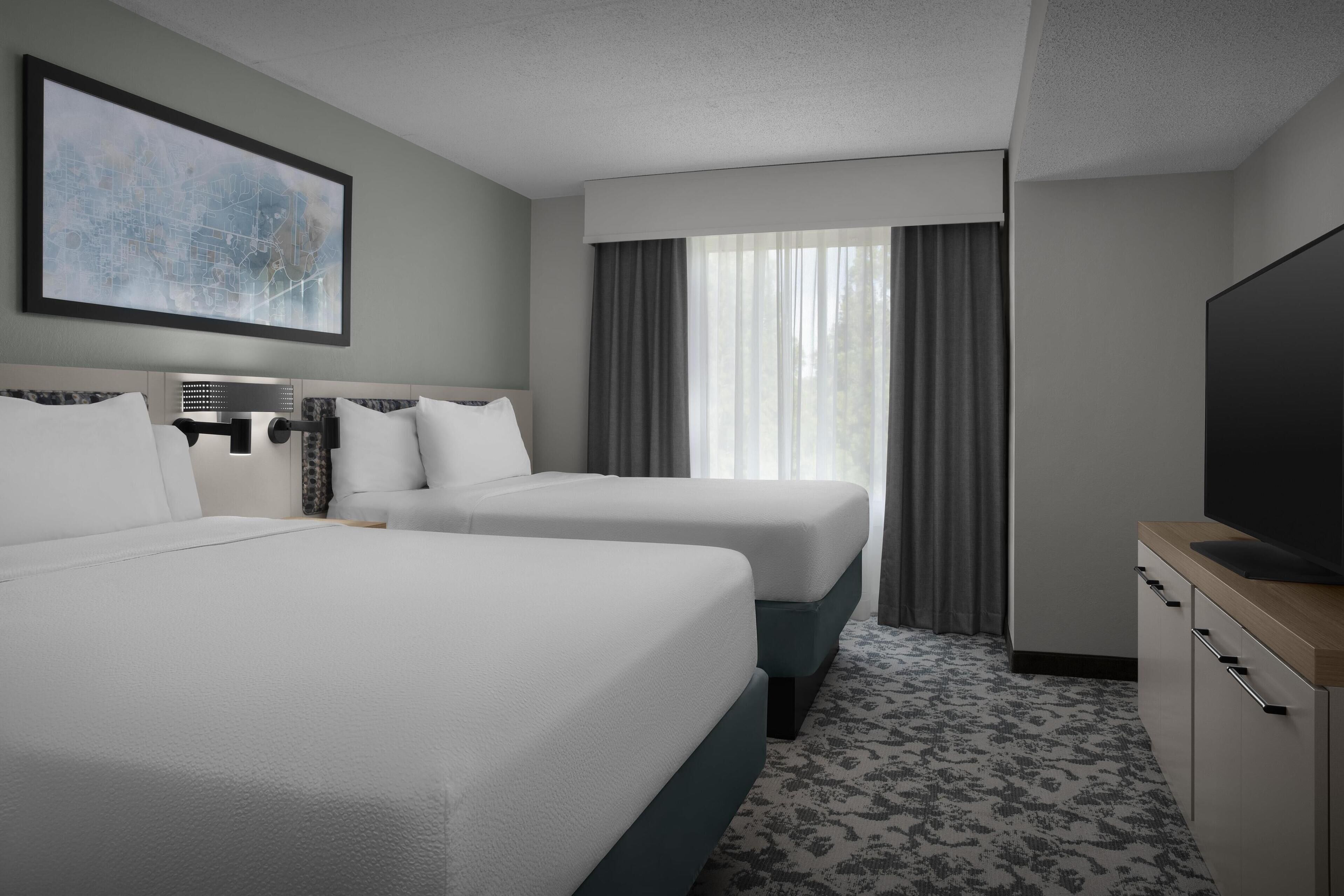 Suite, Accessible | Desk, blackout drapes, iron/ironing board, free cribs/infant beds