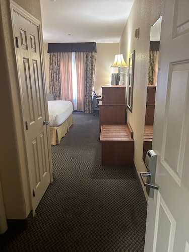 Holiday Inn Express Las Vegas-Nellis by IHG