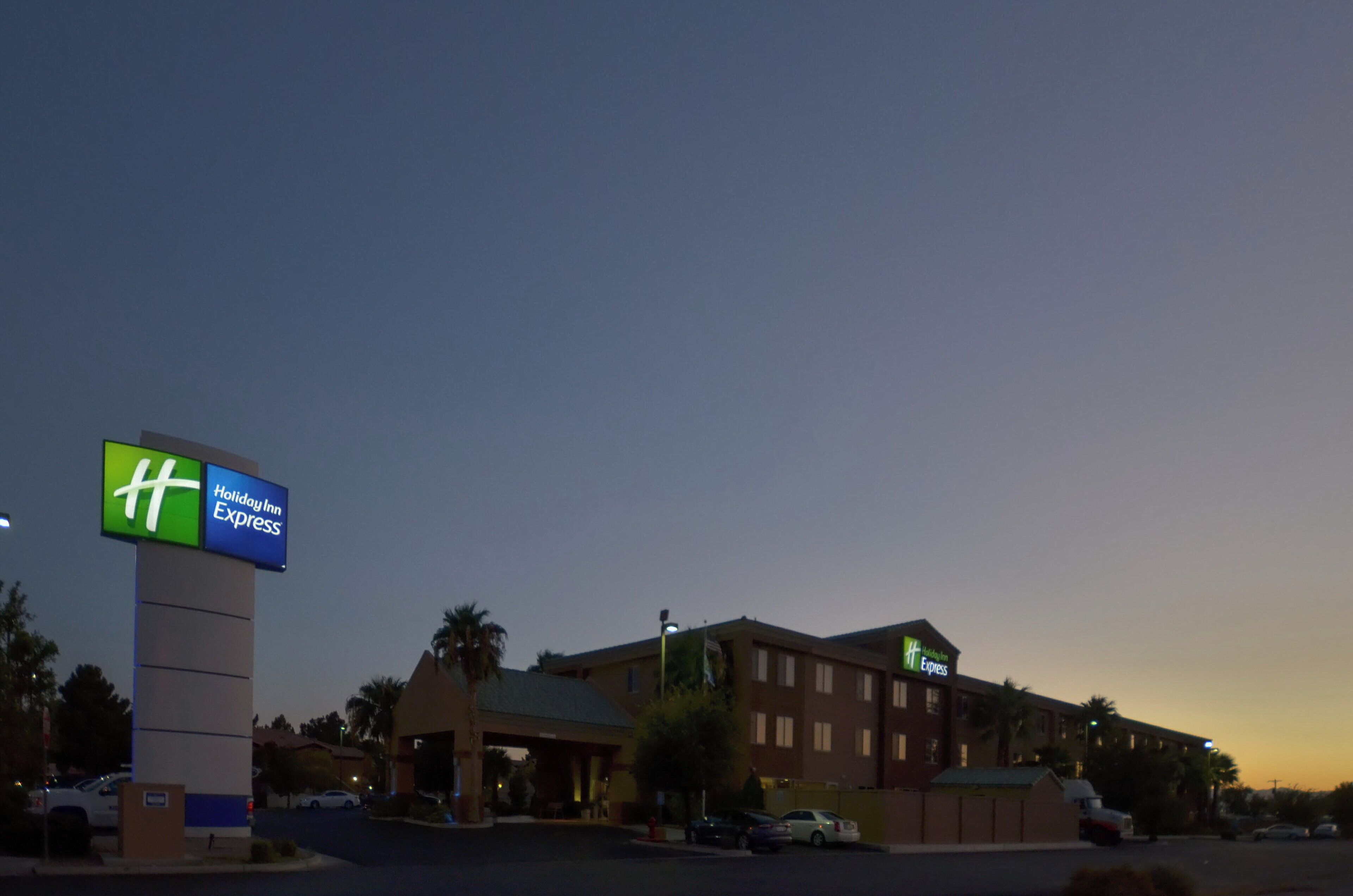 Foto - Holiday Inn Express Las Vegas-Nellis by IHG