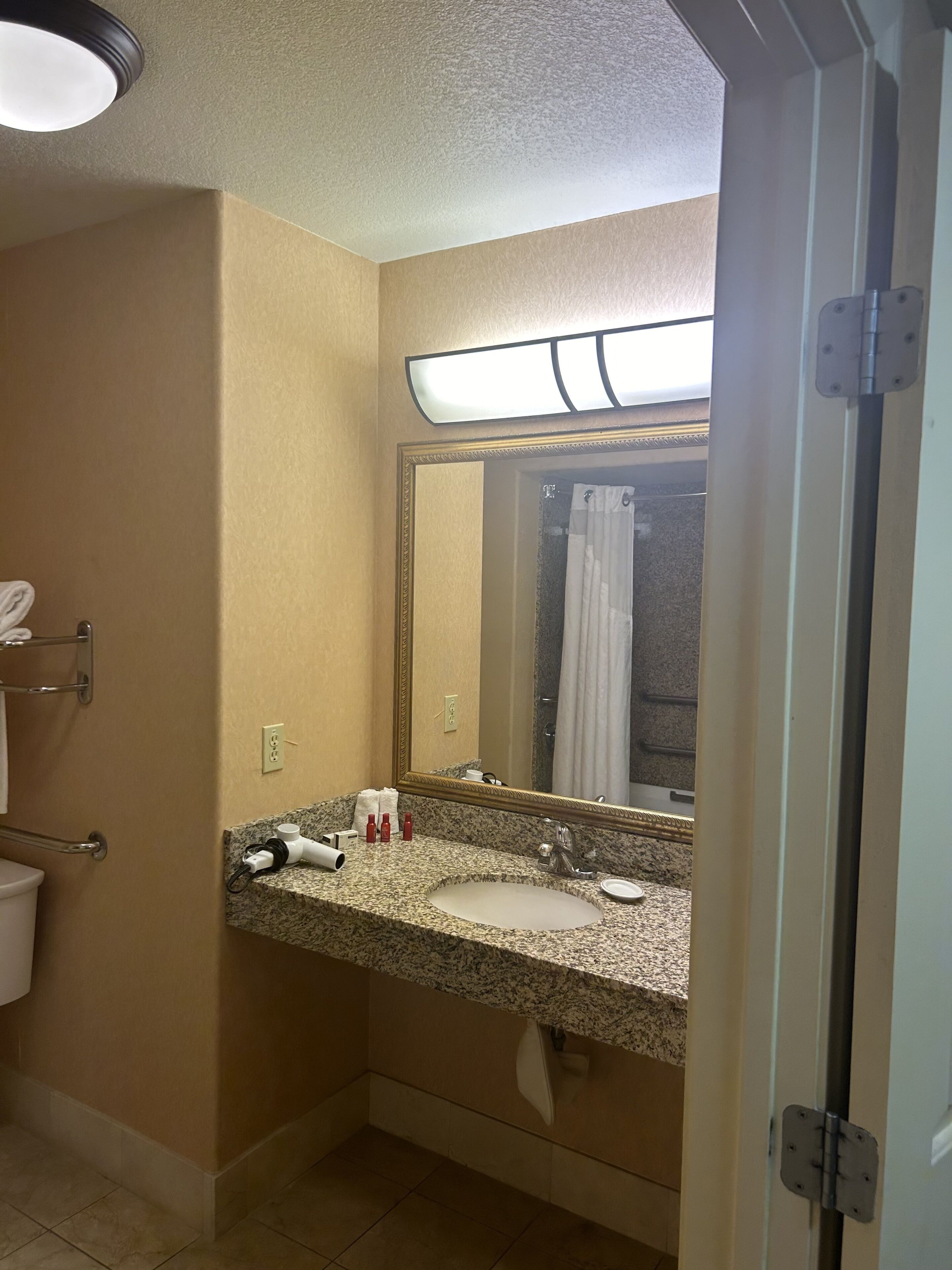 Photo - Holiday Inn Express Las Vegas-Nellis by IHG