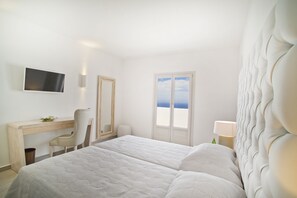 View from room - Santorini Palace (Santorini)