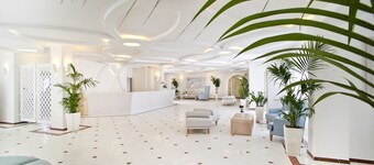 Santorini Palace