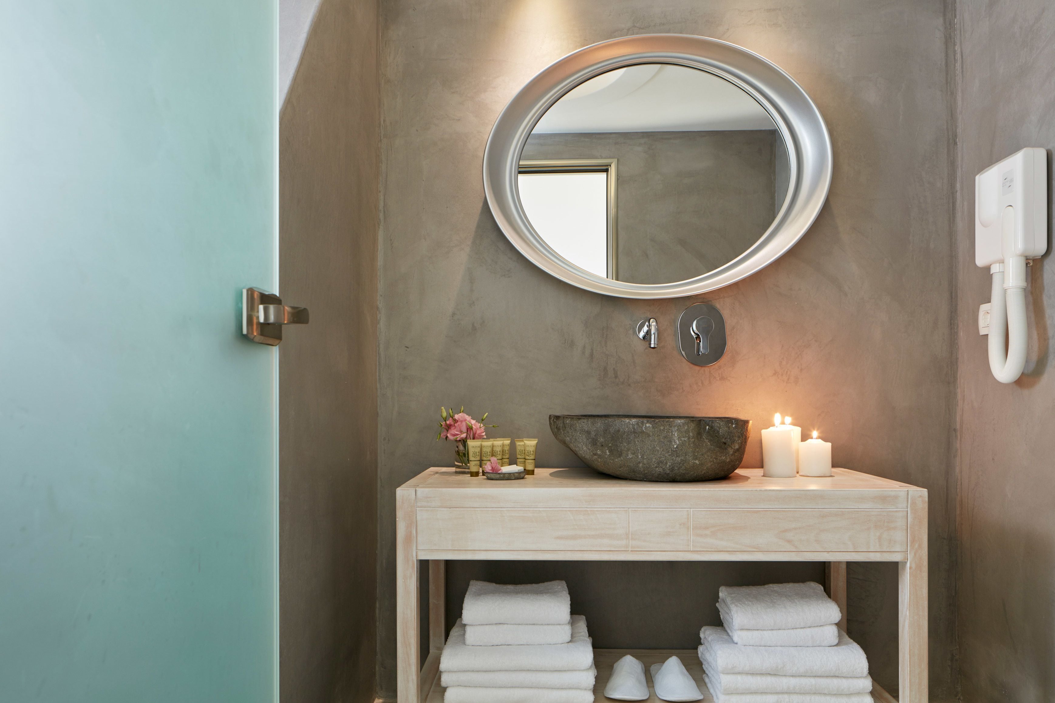 economy double room | bathroom | shower, hair dryer, towels, soap