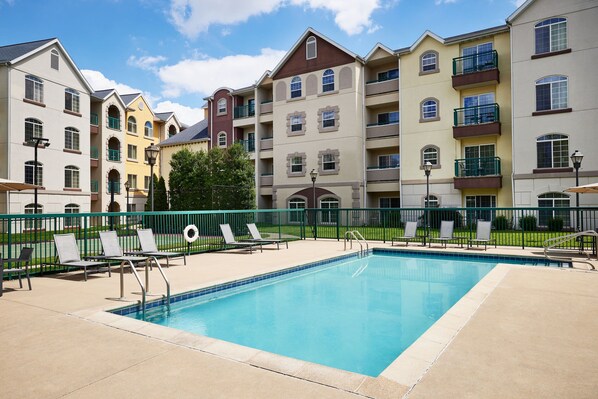 Seasonal outdoor pool