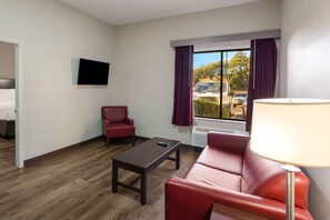 Suite, 1 King Bed with Sofa bed, Non Smoking