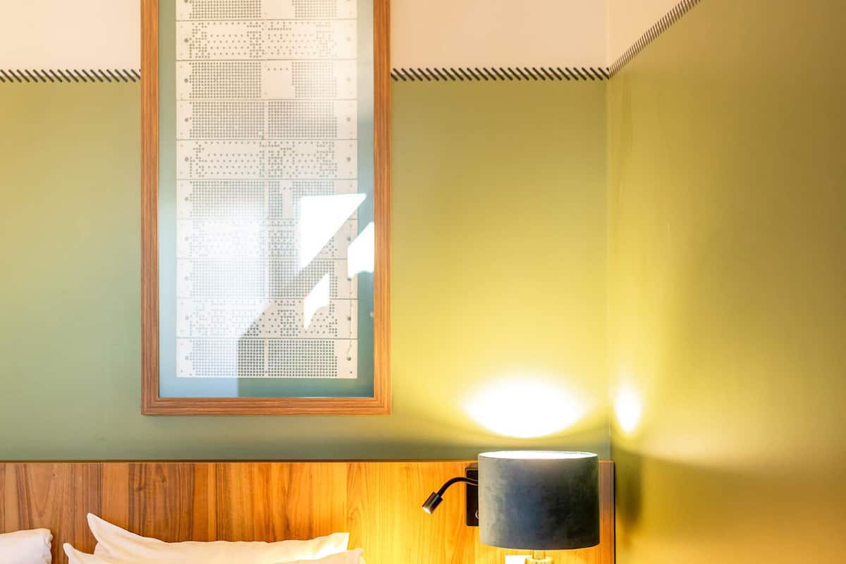 Chambre Standard, 1 lit double | Literie de qualité supérieure, surmatelas, bureau