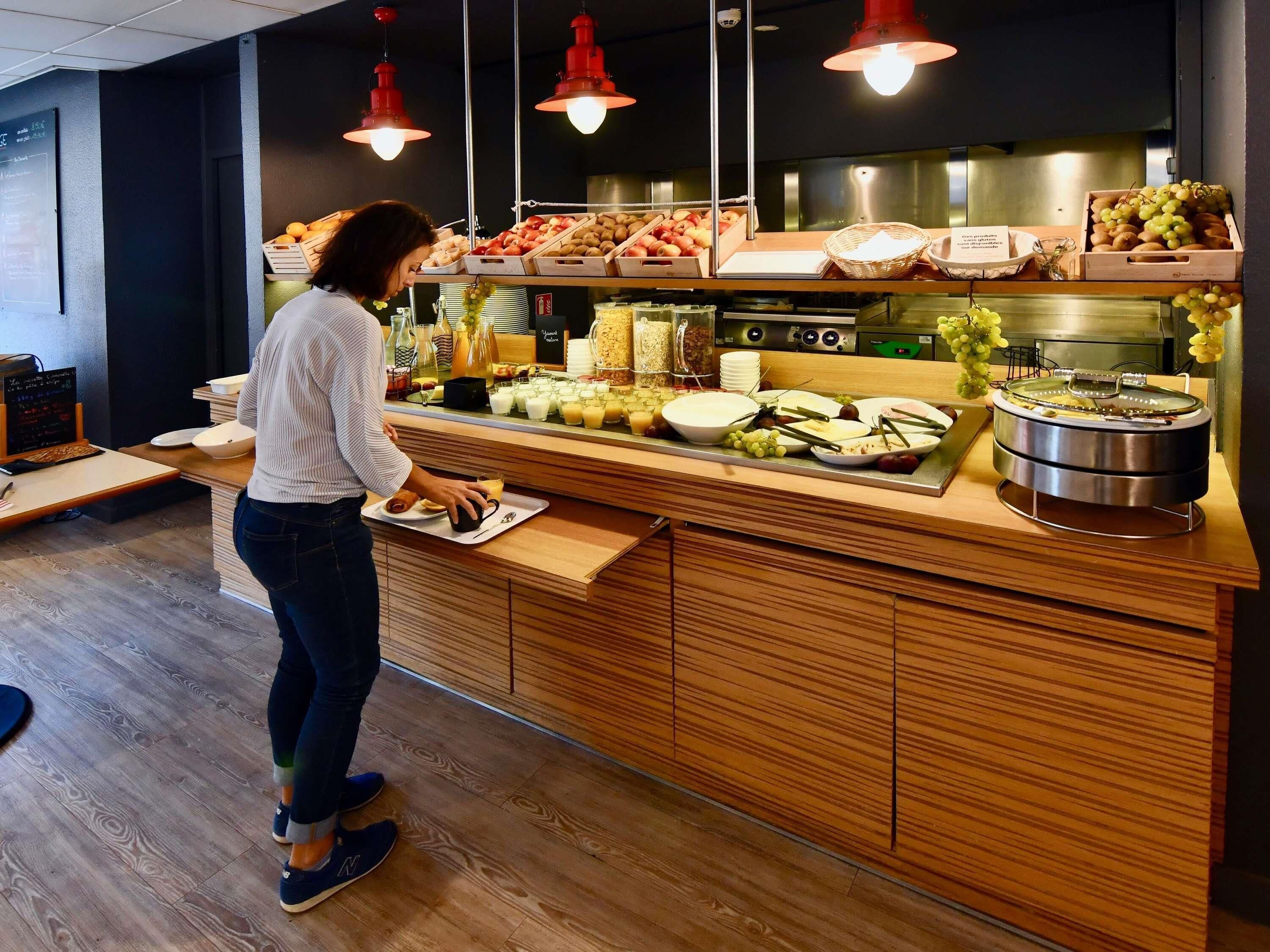 daily buffet breakfast (eur 13.90 per person)