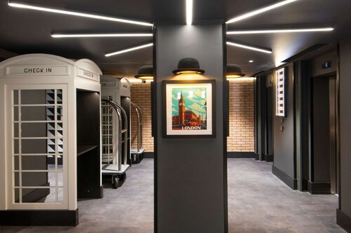 ibis London Gatwick Airport