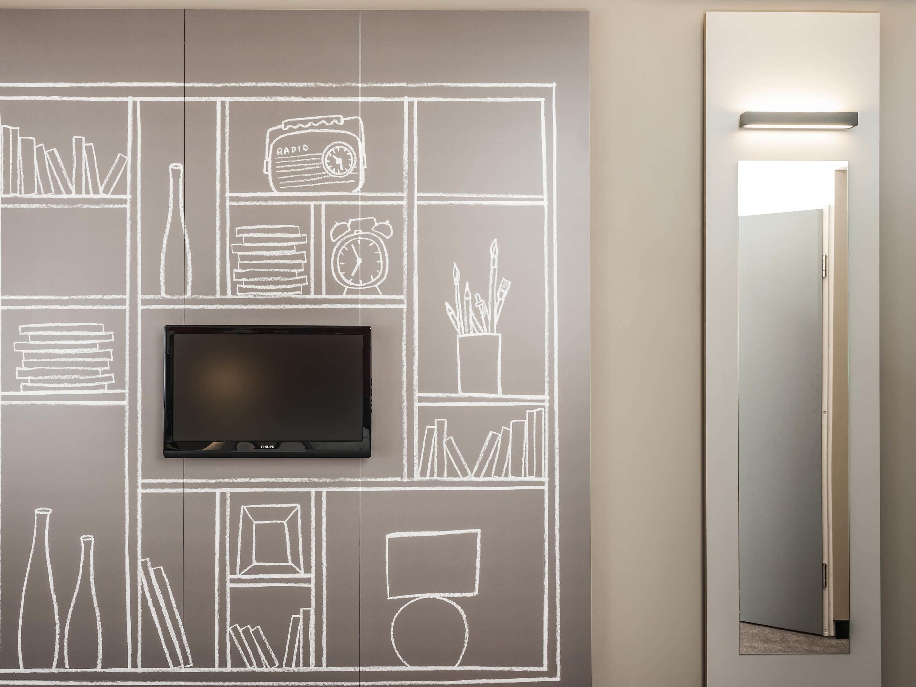 Δίκλινο Δωμάτιο (Double), 1 Διπλό Κρεβάτι (SweetRoom by Ibis) | Χρηματοκιβώτιο στο δωμάτιο, γραφείο, ηχομόνωση, σίδερο/σιδερώστρα 