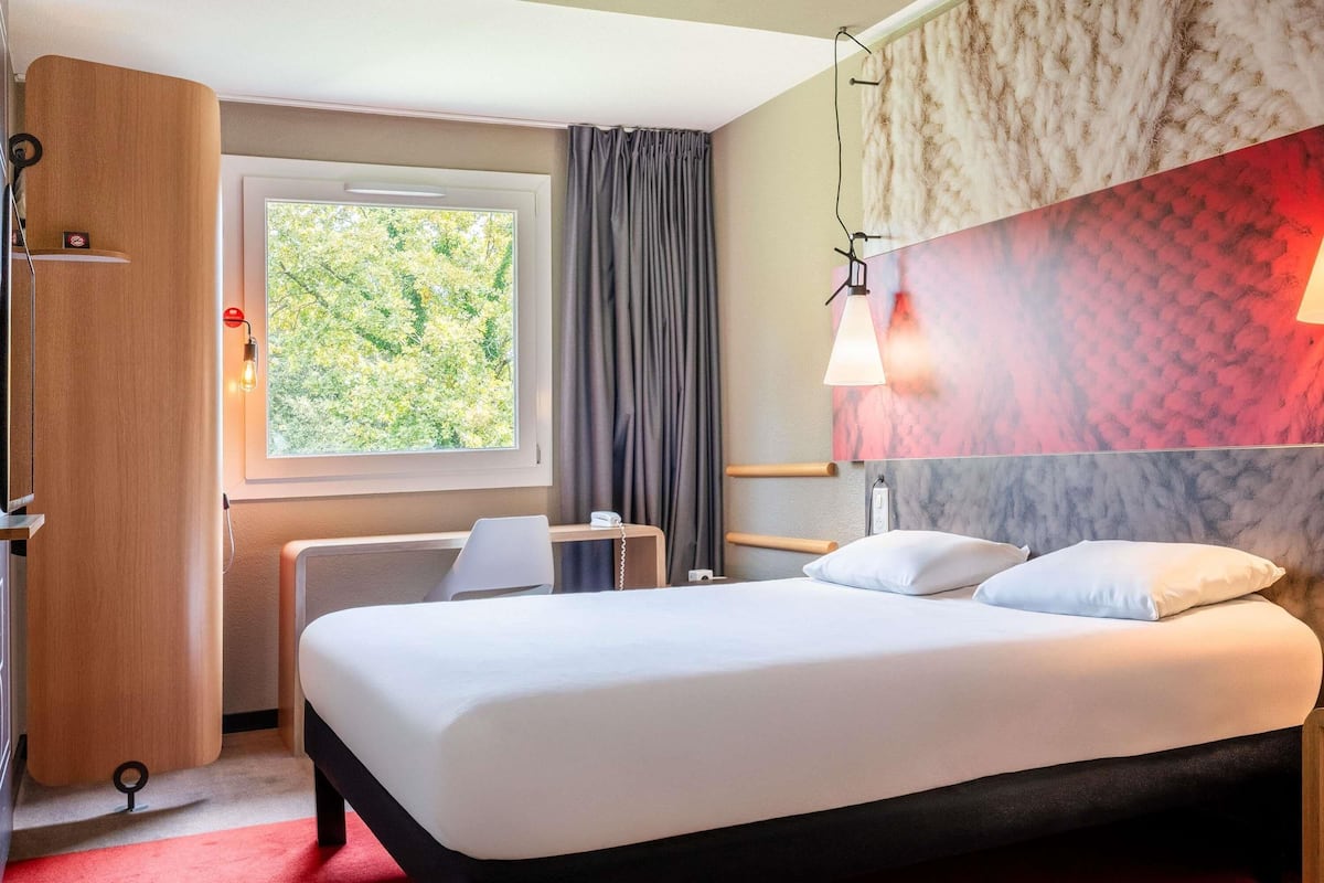 Premium bedding, pillow-top beds, individually decorated